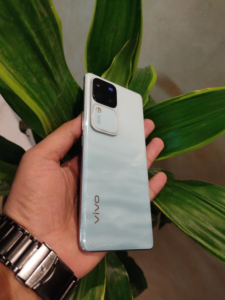 Vivo V30 Pro